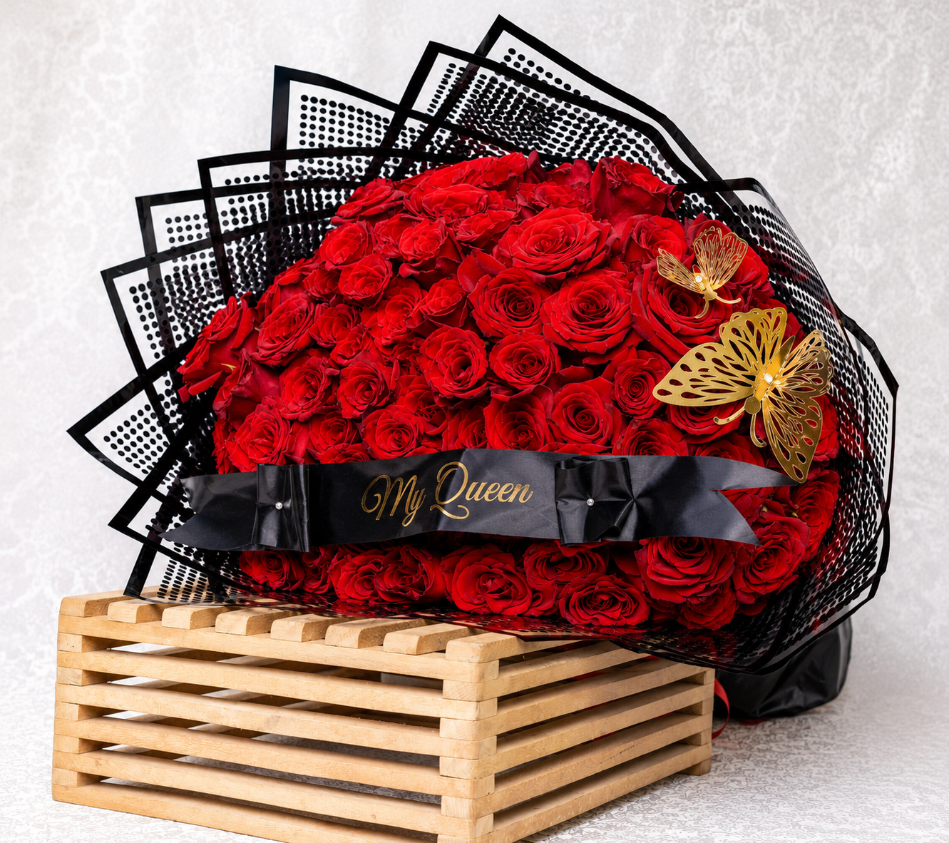 100 Red Roses Bouquet
