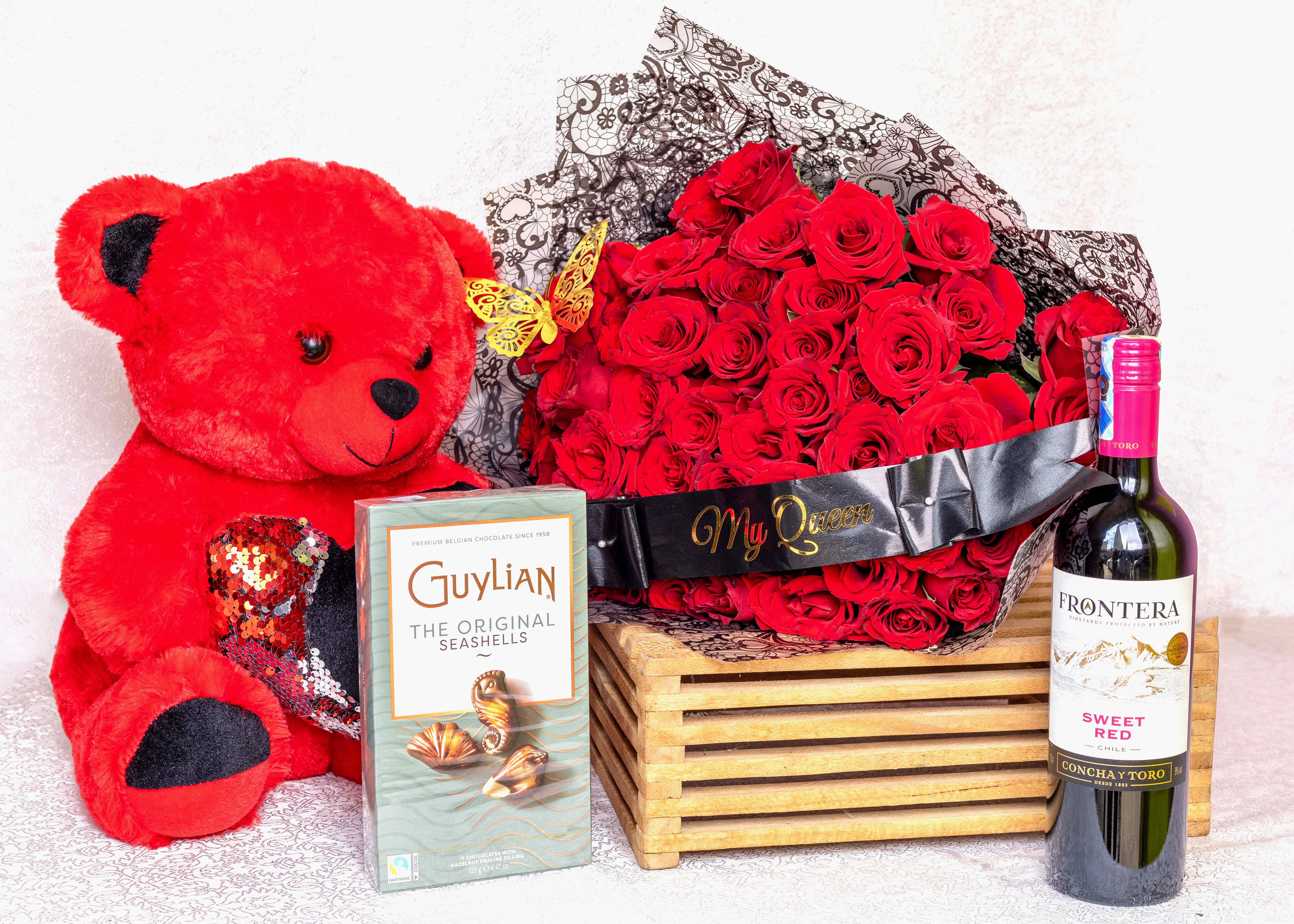 100 Red Roses Medium Combo