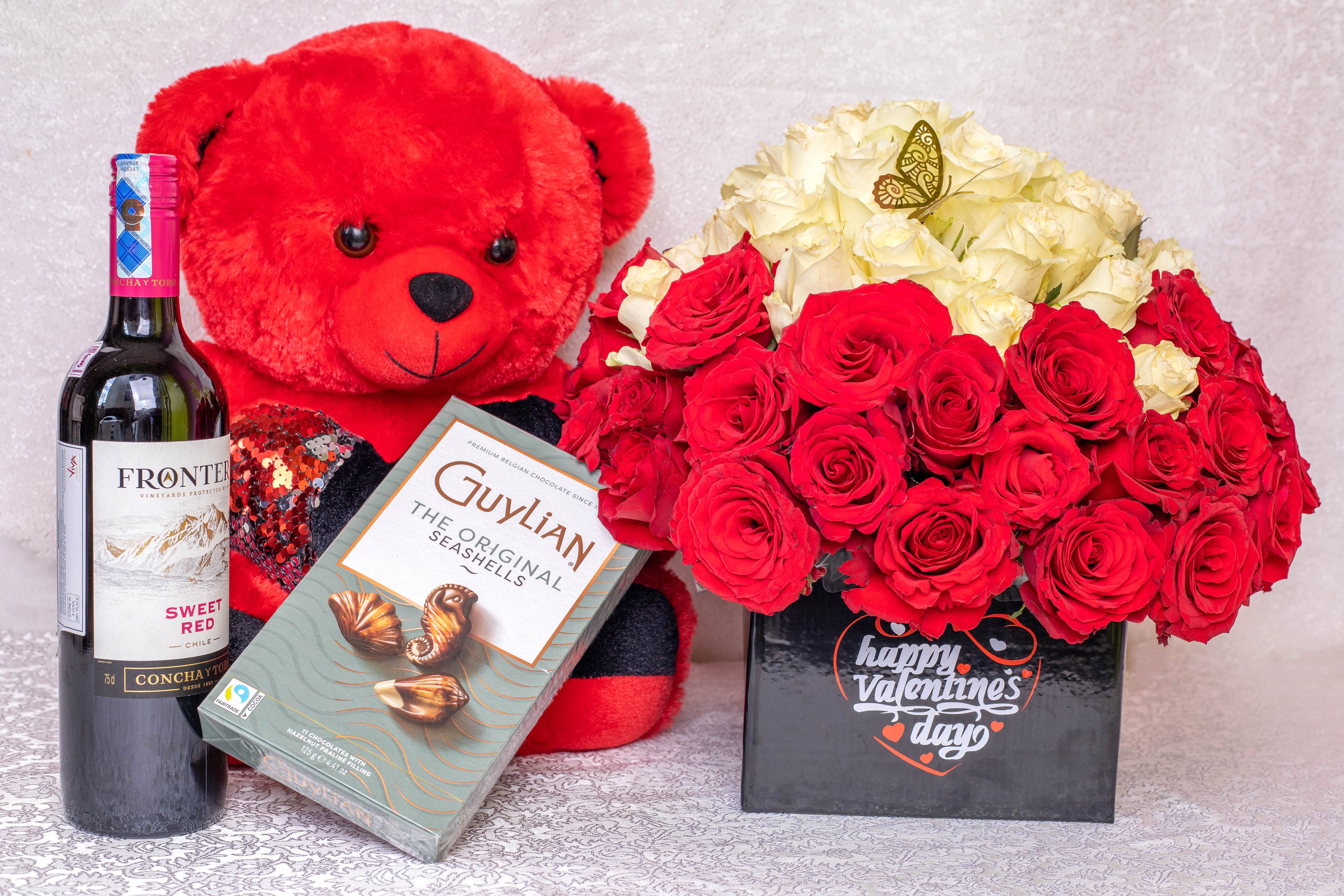 Royal Romance Medium Combo