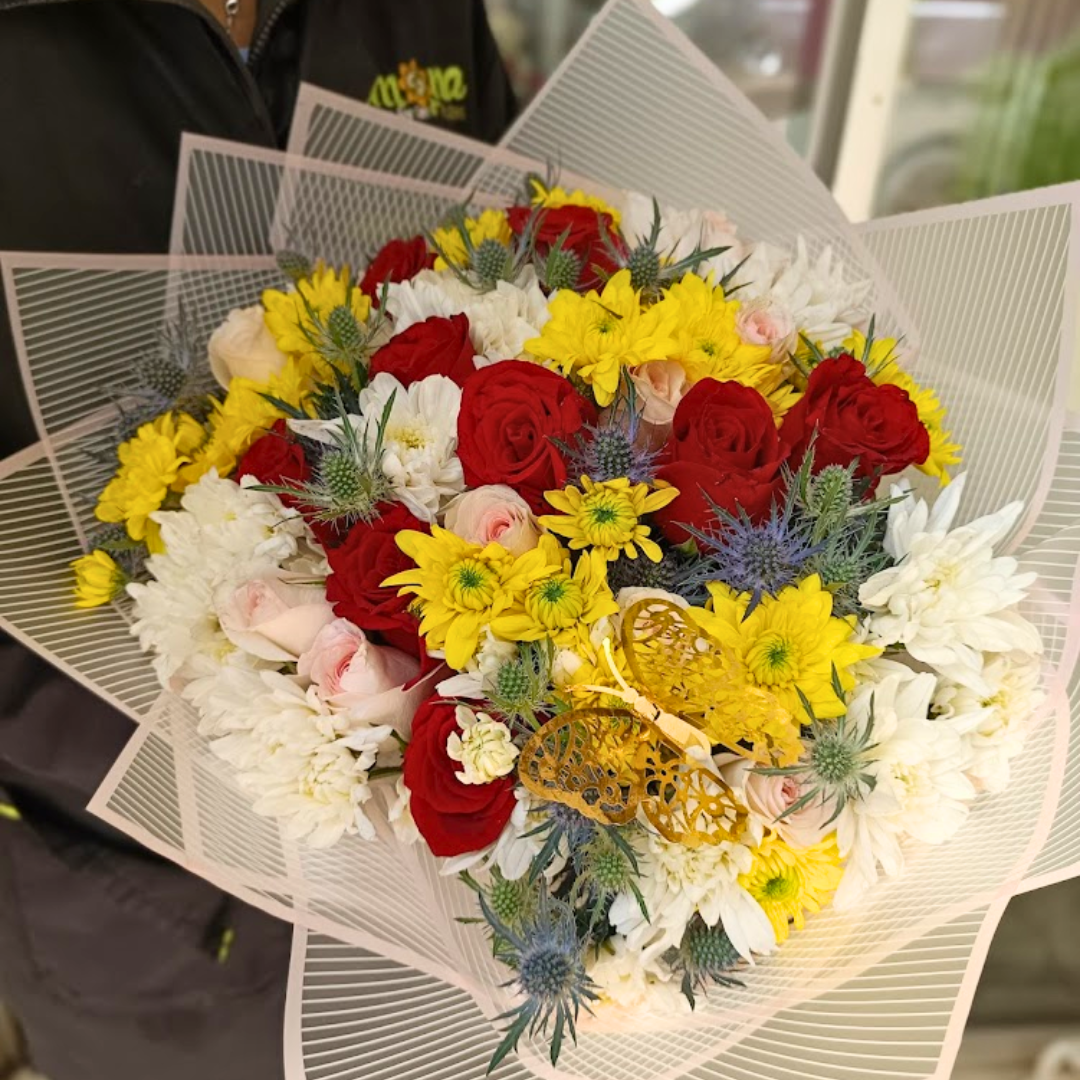 Medley hand bouquet