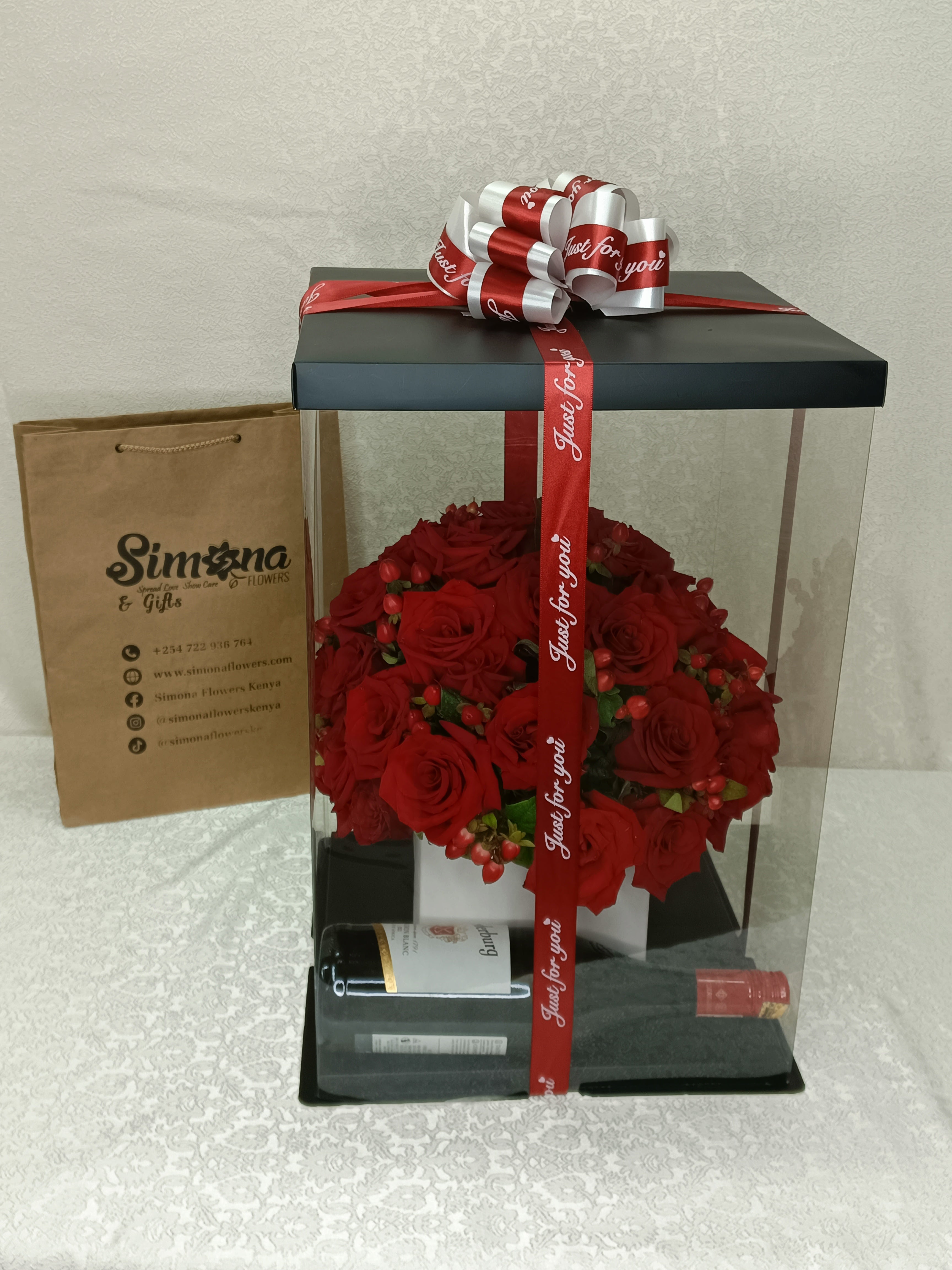 Smooth surprise package