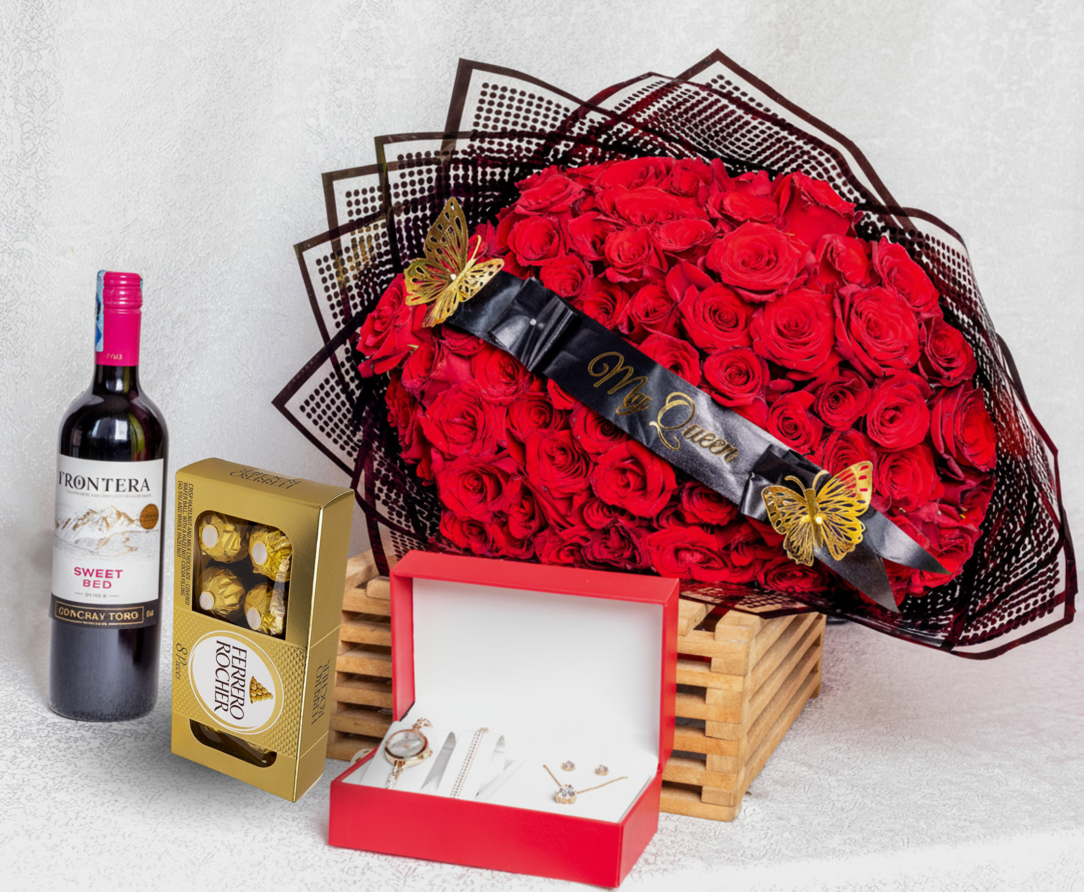 100 Red Roses Bouquet max combo