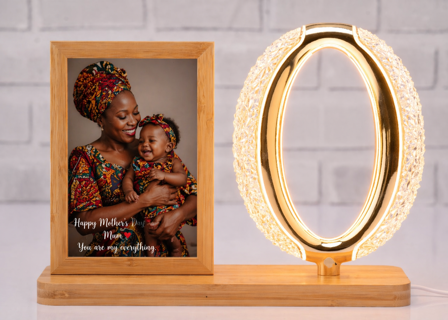 Shield USB Photo Frame