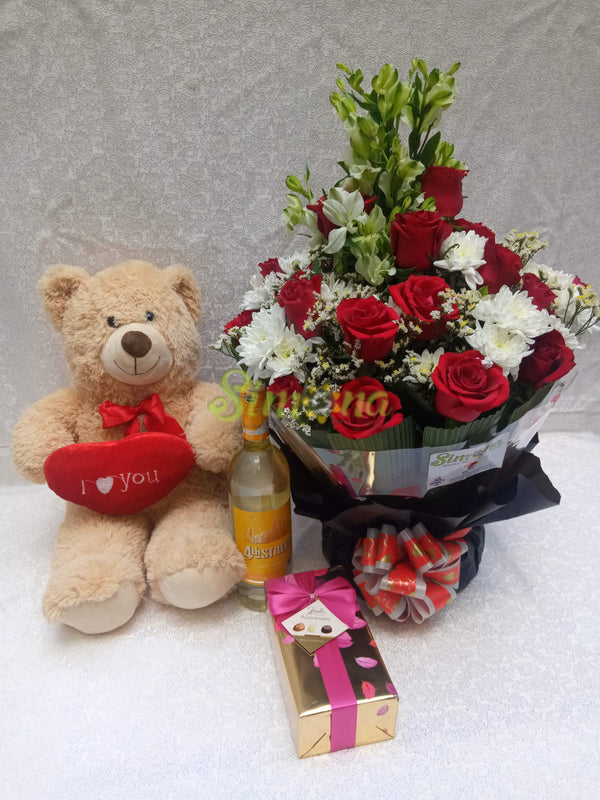 Diamond bouquet with red wine, teddy bear and large Guylian chocolate